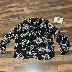 Maurice’s Floral Popover Blouse